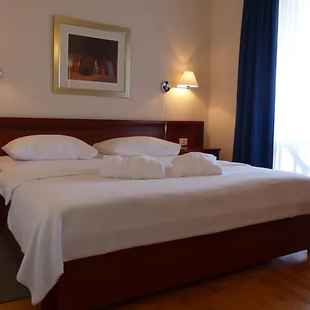Apartments Punta Veli Losinj Room photo
