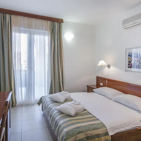 Apartments Punta Veli Losinj Room photo